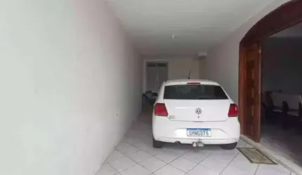 Casa com 4 quartos à venda na Vila Boa Vista, Barueri  por R$ 300.000