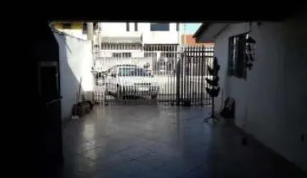 Casa com 3 quartos à venda no Conjunto Habitacional Juscelino Kubitschek, São Paulo  por R$ 280.000