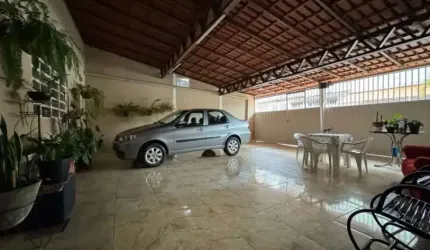 Casa com 3 quartos à venda no Jardim Pereira Leite, São Paulo  por R$ 300.000