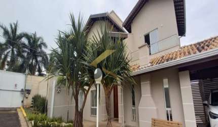 Casa em condomínio à venda no Parque Taquaral, 3 suítes, 4 vagas de garagem