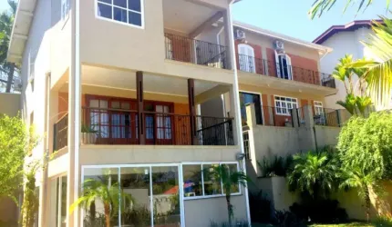 Casa em condomínio fechado com 4 quartos à venda na Rua Hélder Reis Júnior, 199, Jardim Botânico (Sousas), Campinas por R$ 1.970.000
