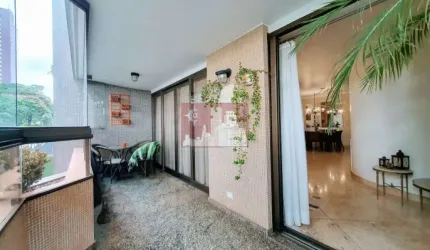 JARDIM FRANÇA, APARTAMENTO REFORMADO COM 190M², 2 SUÍTES, 3 VAGAS E 3 SALAS.