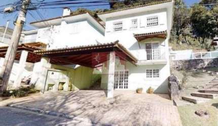 Casa em Condomínio- Pedra Branca
