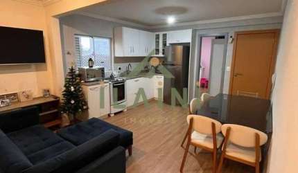Apartamento semi-mobiliado á venda com 2 dormitórios bairro Vila Real em Balneário Camboriú SC