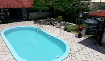 Casa Residencial de 3 dorms no bairro Santinho