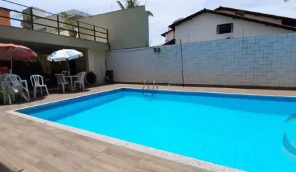 Casa de 405m² com 8 quartos sendo 3 suítes no Santa Mônica