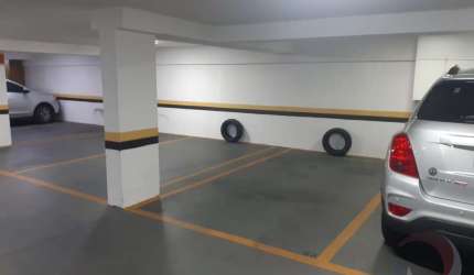 Box Garagem de 12m² no bairro Centro