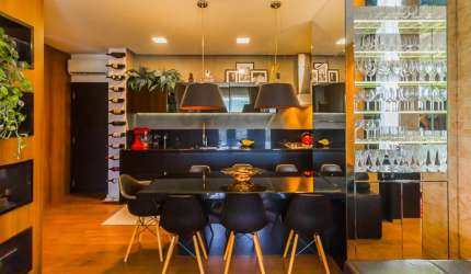 Apartamento de 2 dorms no bairro Itacorubi