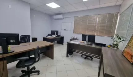 Sala Comercial de 64.44m² no bairro Itacorubi