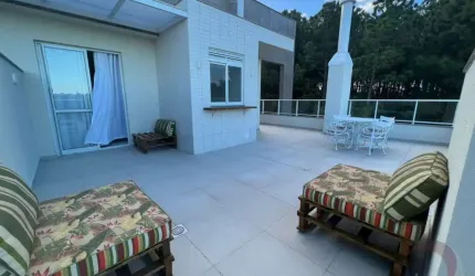 Cobertura de 2 dorms no bairro Campeche