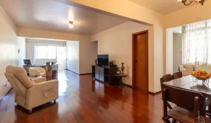Apartamento de 3 dorms no bairro Centro