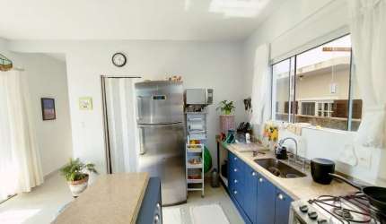 Casa com 4 quartos no bairro Carianos