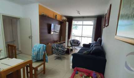 Apartamento de 3 dorms no bairro Balneário