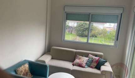 Apartamento de 3 dorms no bairro Canasvieiras