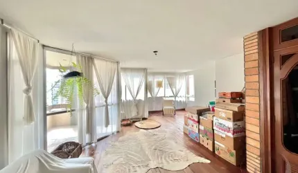 Apartamento de 3 dorms no bairro Centro