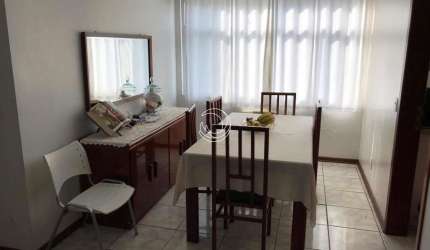 Apartamento de 3 dorms no bairro Centro