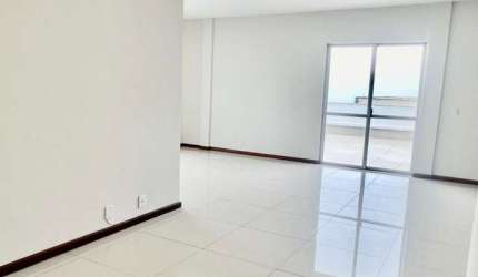 Cobertura de 3 dorms no bairro Bom Abrigo
