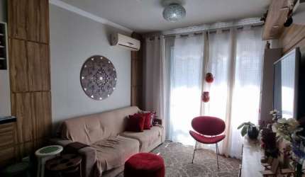 Apartamento de 4 dorms no bairro Itaguaçú