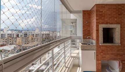 Apartamento de 2 dorms no bairro Abraão