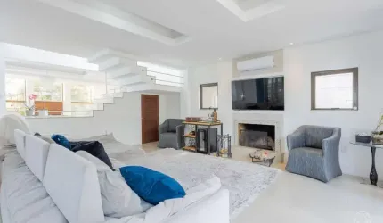 Casa Alto Padrão com 310m² na Pedra Branca