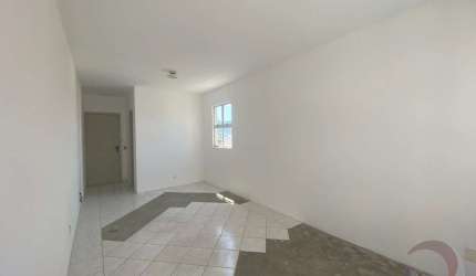 Sala Comercial de 24.77m² no bairro Trindade