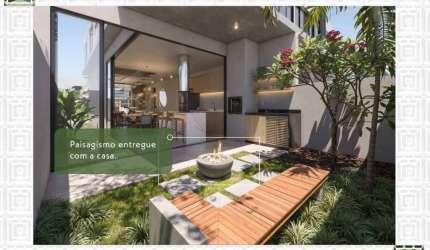 Casa Residencial de 3 dorms no bairro Campeche