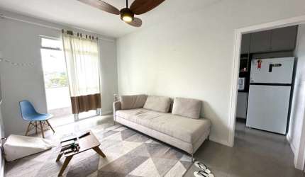 Apartamento de 2 dorms no bairro Campinas