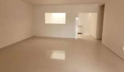 Casa Residencial de 2 dorms no bairro Passa Vinte