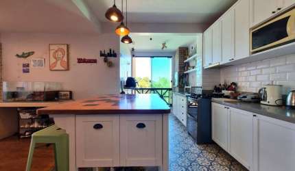 Cobertura de 5 dorms no bairro Itacorubi