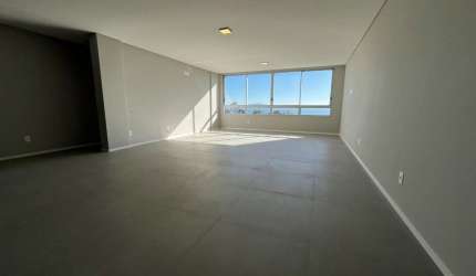 Apartamento de 4 dorms no bairro Jardim Atlântico