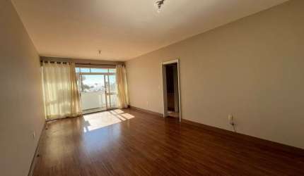 Apartamento de 3 dorms no bairro Centro