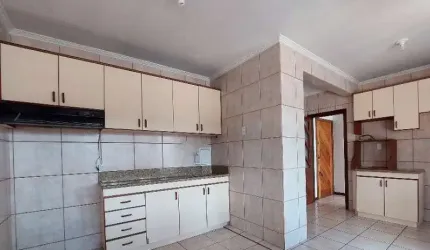 Apartamento de 4 dorms no bairro Kobrasol