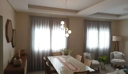Casa Residencial de 3 dorms no bairro Centro