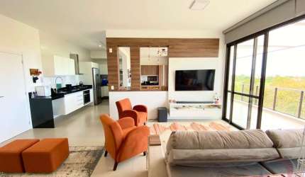 Cobertura de 2 dorms no bairro Campeche