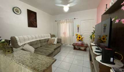 Ótima Casa Bem Localizada No Bairro Campeche!