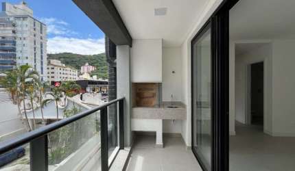 Apartamento com 2 quartos no Centro