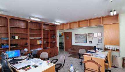 Sala Comercial no Centro com 49.91m²