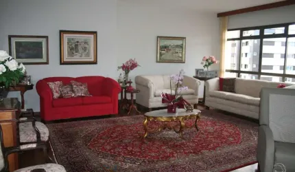 Apartamento com 5 quartos na Agronômica