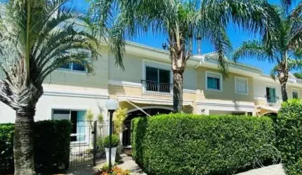 Casa com 3 suítes na Lagoa da Conceição