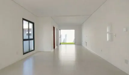 Casa Residencial de 127m² com 3 quartos no Carianos