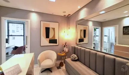 Sala Comercial com 42m² no Centro de Florianópolis