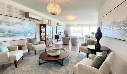 Apartamento com 309,71m², 4 suítes e 3 vagas na Beira Mar