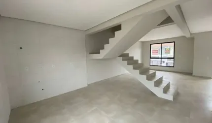 Casa de 104,19m² com 3 quartos no bairro Areias do Meio em Gov. Celso Ramos