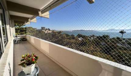 Apartamento de 135m2 co, 3 quartos em Canasjurê