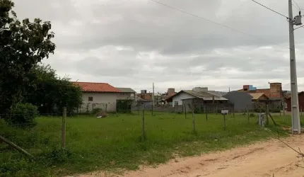 Terreno com 367,86m² no bairro Areias de Palhocinha em Garopaba
