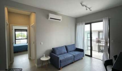 Apartamento de 2 quartos no bairro Cachoeira do Bom Jesus, Florianópolis.