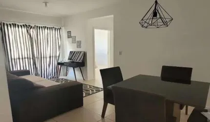 Apartamento com 2 quartos localizado na Palhoça
