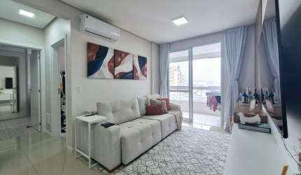 Apartamento com 2 quartos sendo 1 suíte em Barreiros