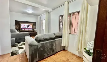 Casa com 4 quartos sendo 2 suítes em Barreiros