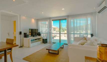 Cobertura de 233m² com 3 suítes em Jurerê
